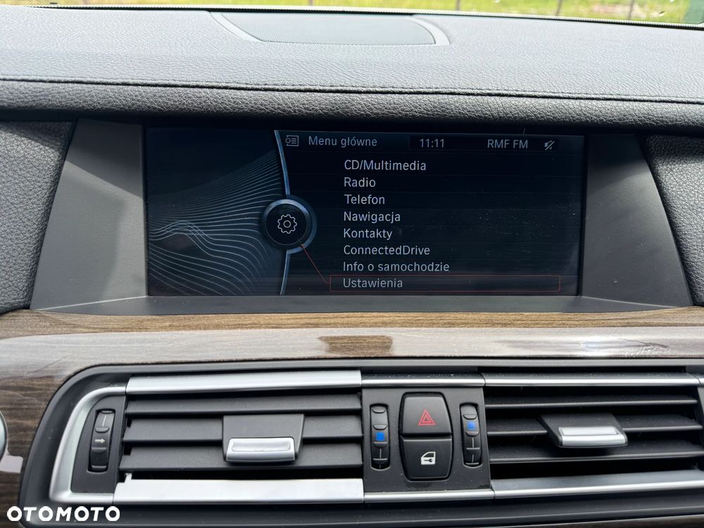 BMW Seria 7 750Li - 24