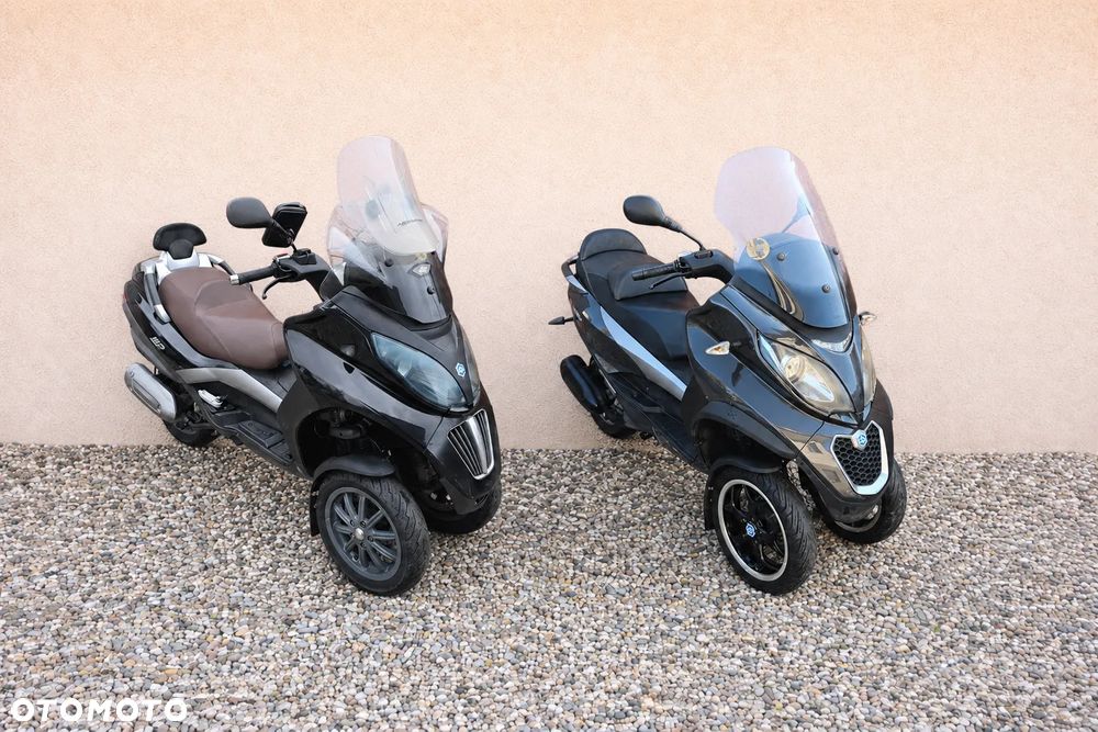 Piaggio MP-3 - 1
