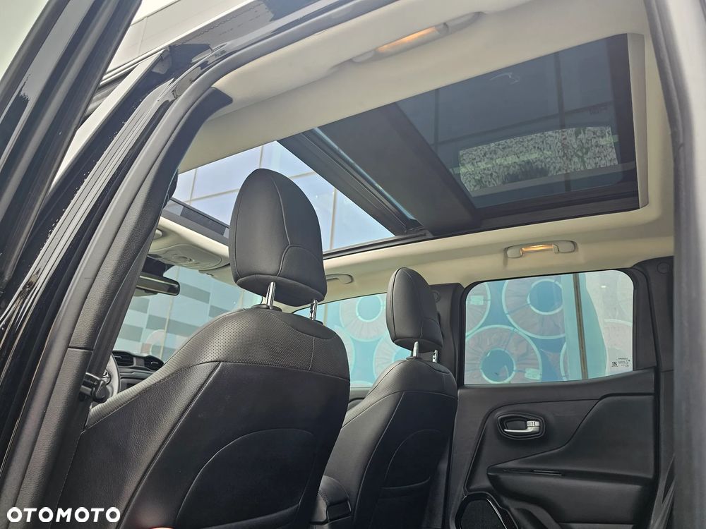 Jeep Renegade - 11