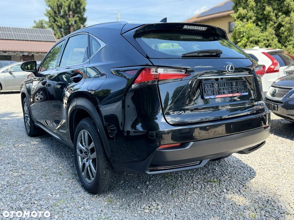 Lexus NX - 2