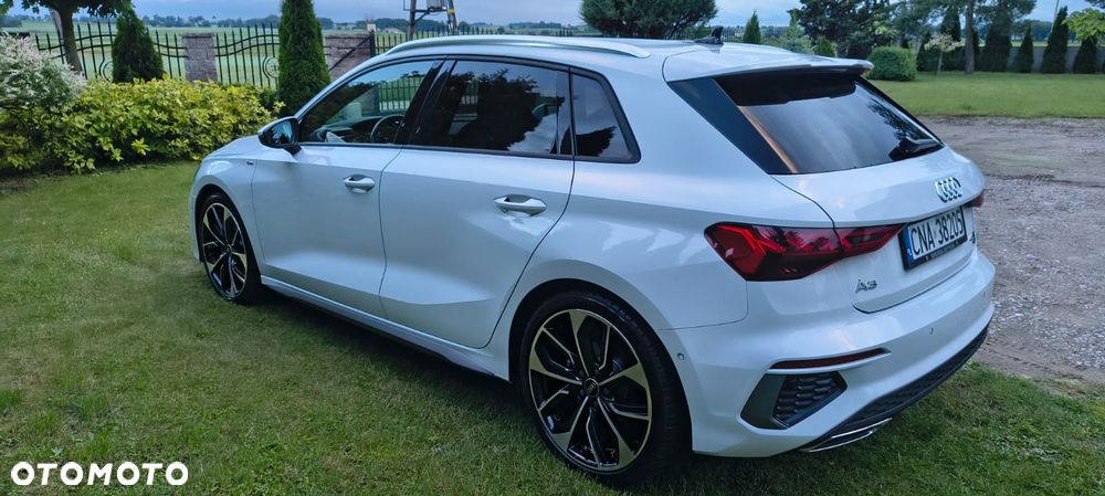 Audi A3 Sportback 40 TDI quattro S tronic S line - 5