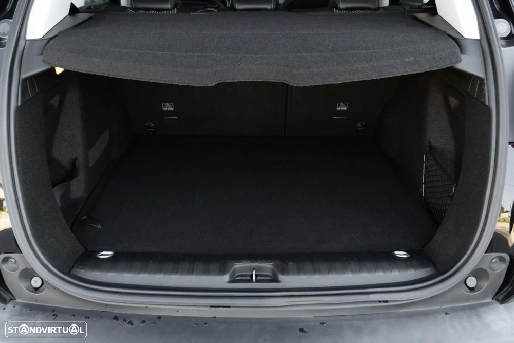 Peugeot 2008 1.2 PureTech Allure - 38
