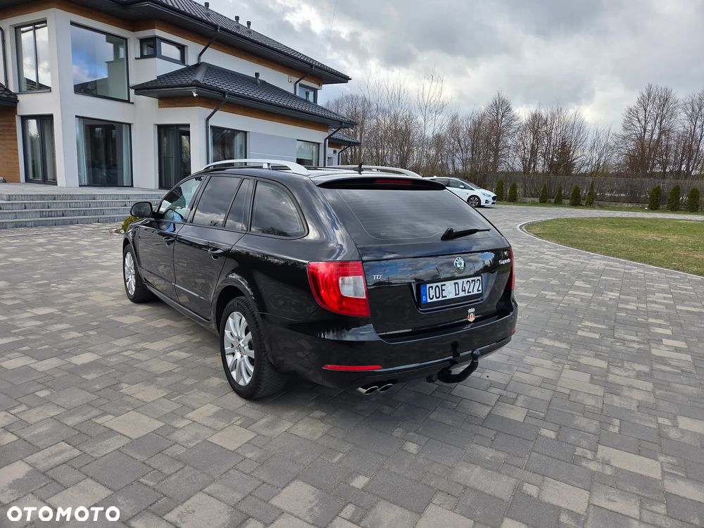 Skoda Superb 2.0 TDI Comfort - 11