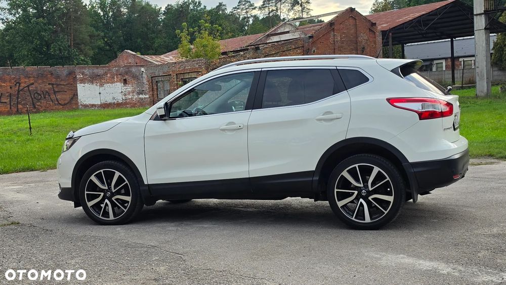 Nissan Qashqai 1.2 DIG-T Xtronic TEKNA+ - 12