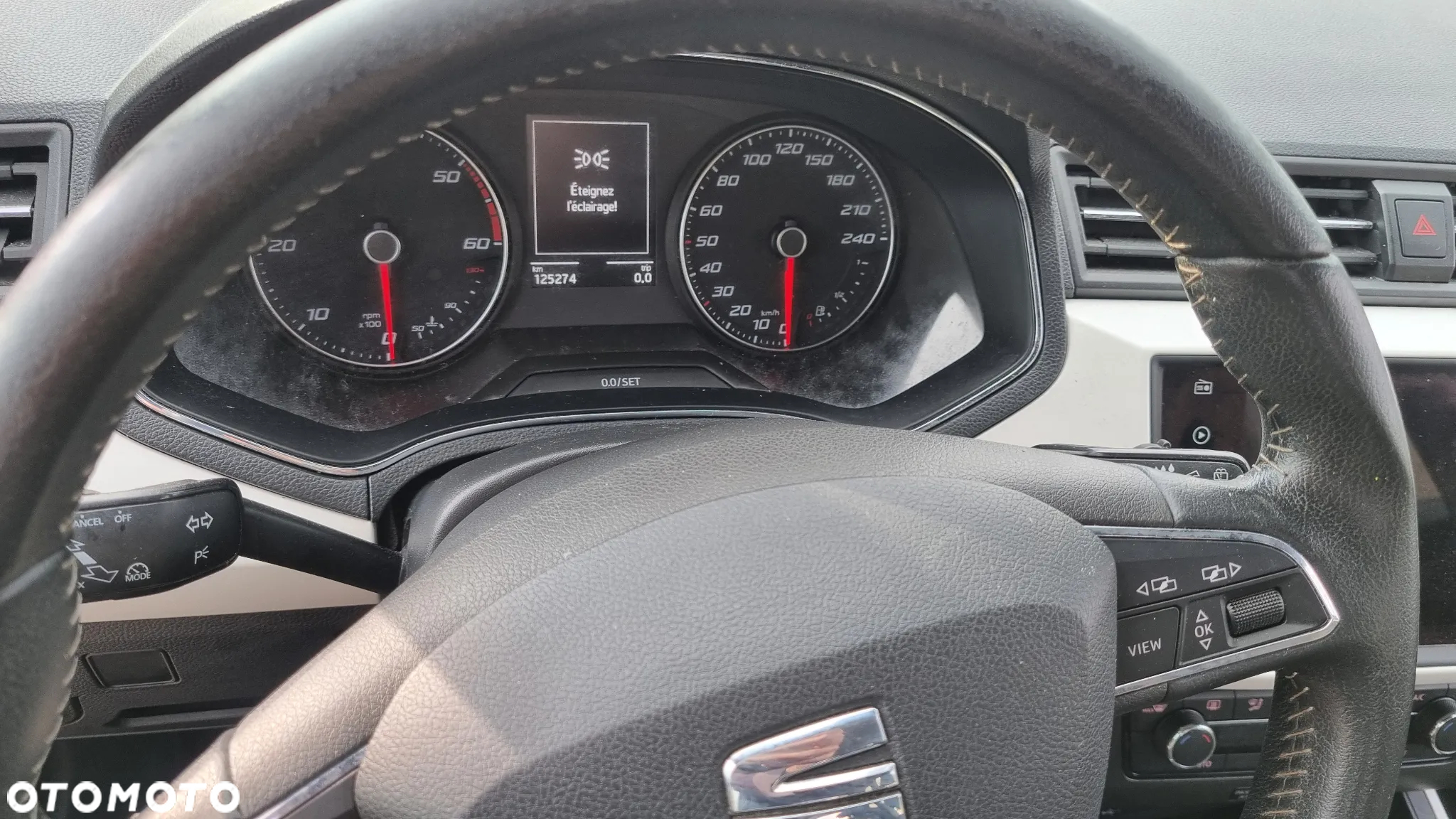 Seat Arona 1.6 TDI XCELLENCE - 26
