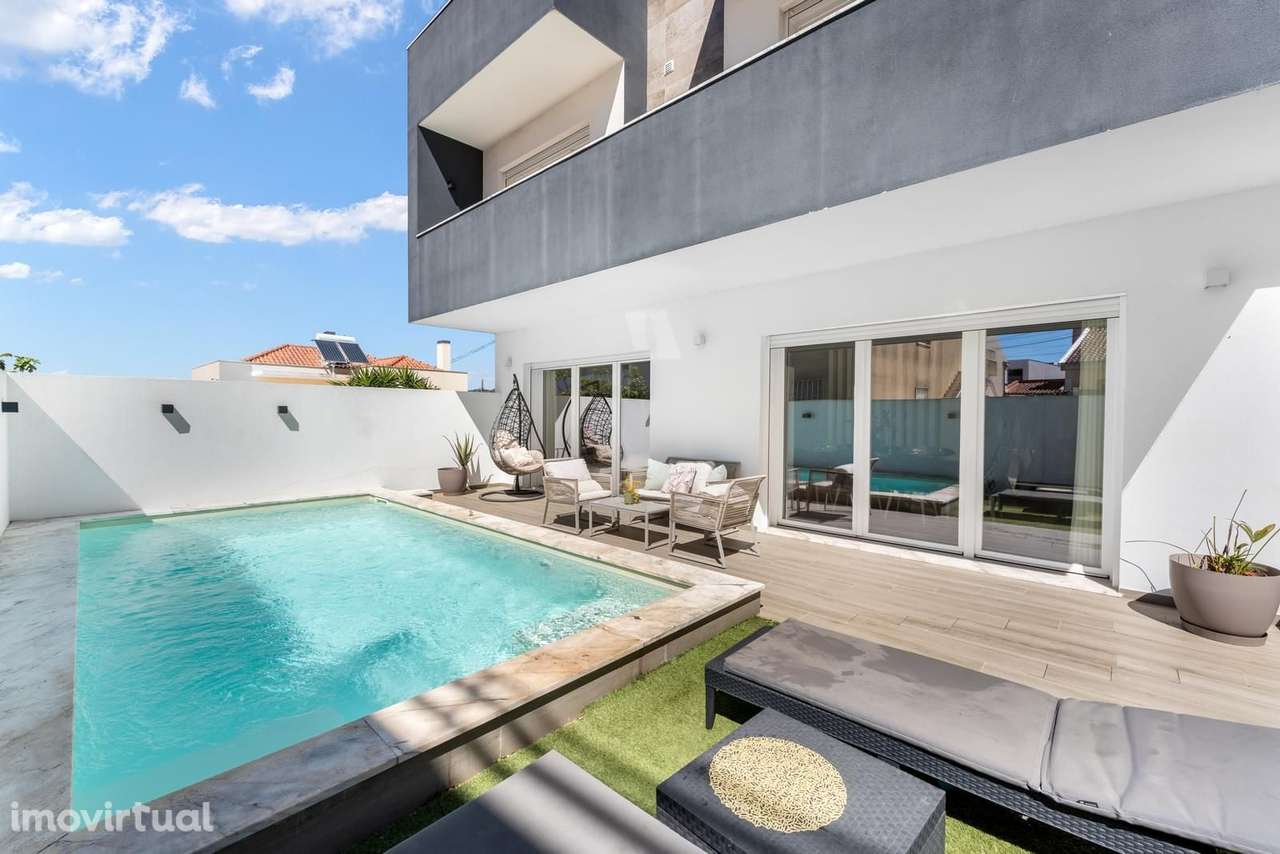 Moradia Isolada T3 com piscina, Caneças, Odivelas - Grande imagem: 4/29