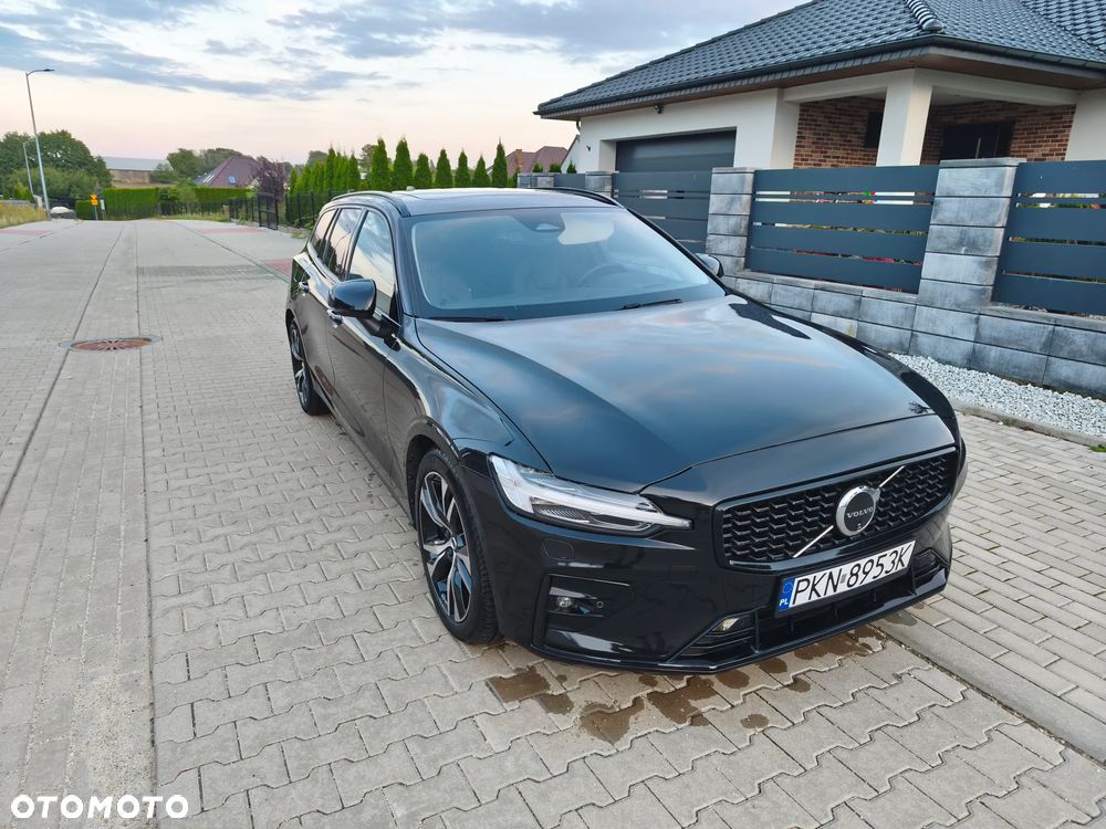 Volvo V60 B4 B DKG Ultra Dark - 4