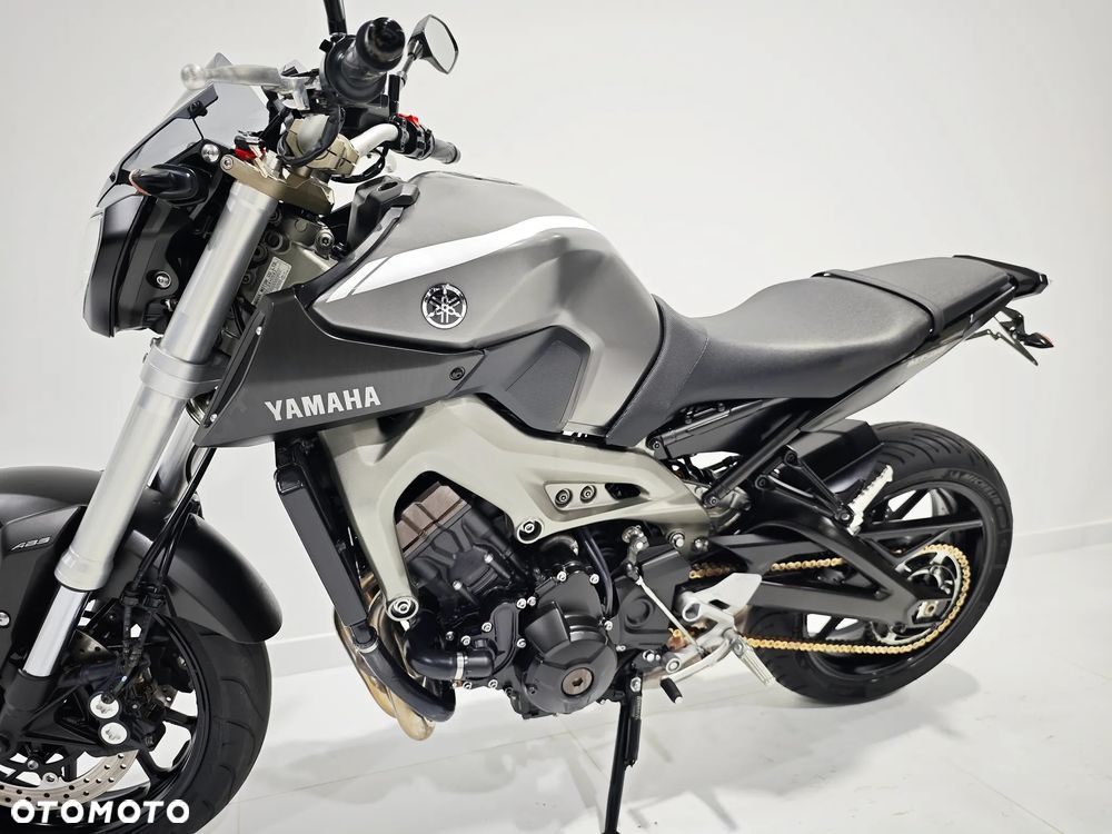 Yamaha MT - 15