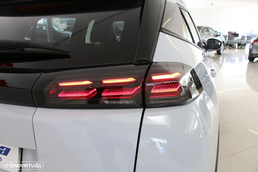 Peugeot e-2008 50 kWh Allure - 8