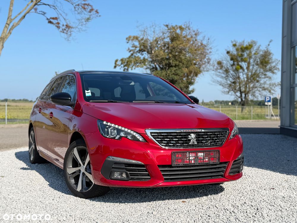 Peugeot 308 - 1