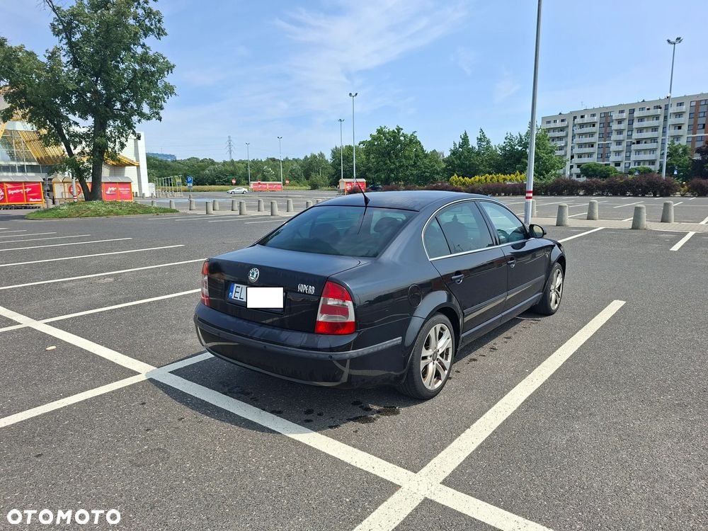 Skoda Superb - 8