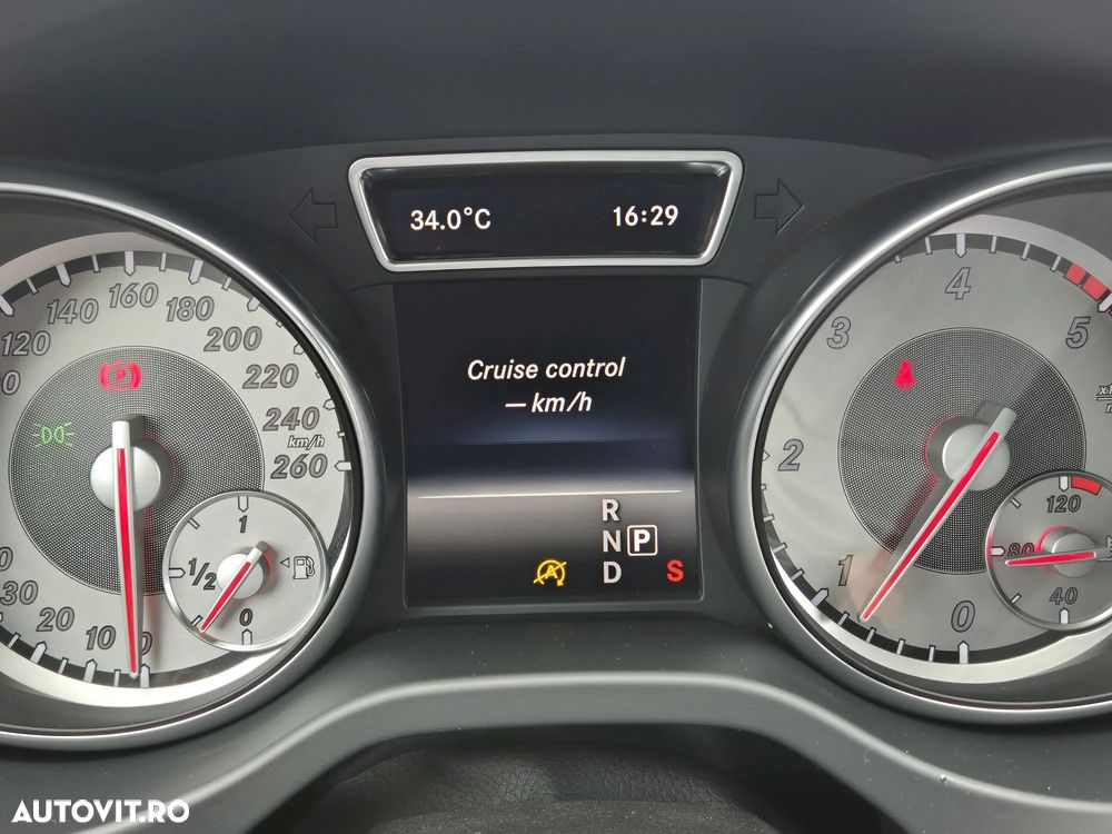 Mercedes-Benz CLA 220 d Aut. - 24