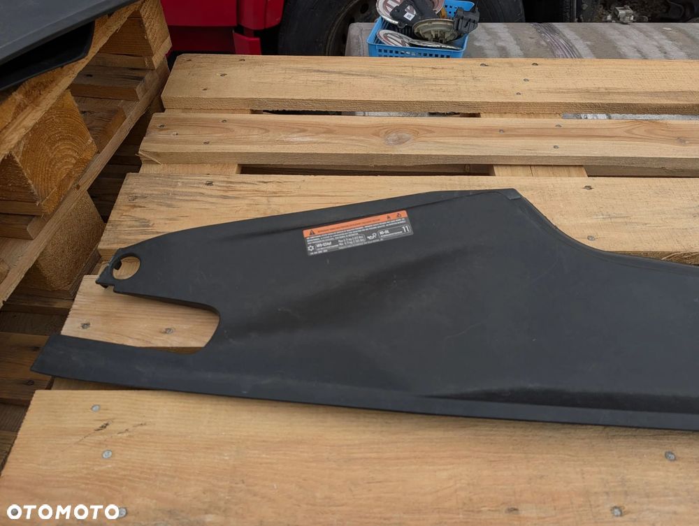 LISTWA OSŁONA MASKOWNICA WANNY PRZÓD TESLA S 100632800E - 2