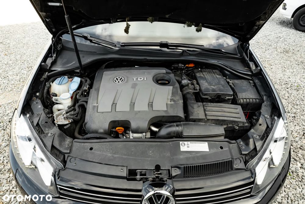 Volkswagen Golf 1.6 TDI DPF DSG Highline - 41