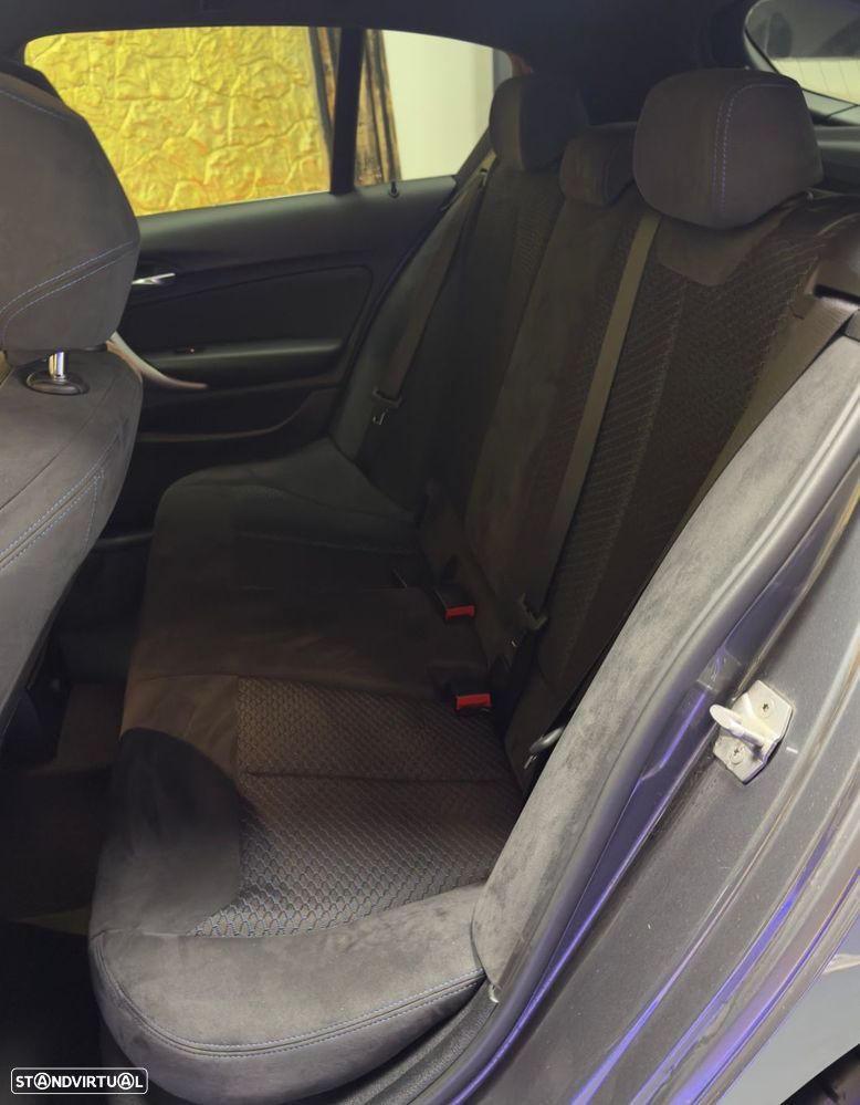 BMW 120 d Pack M Auto - 13