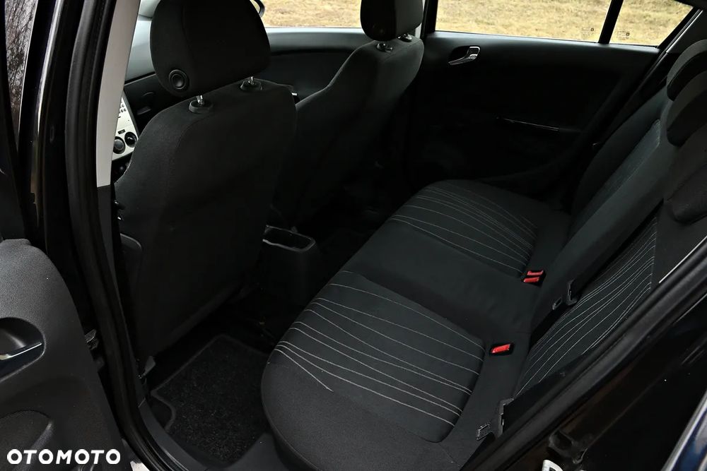 Opel Corsa 1.2 16V - 30