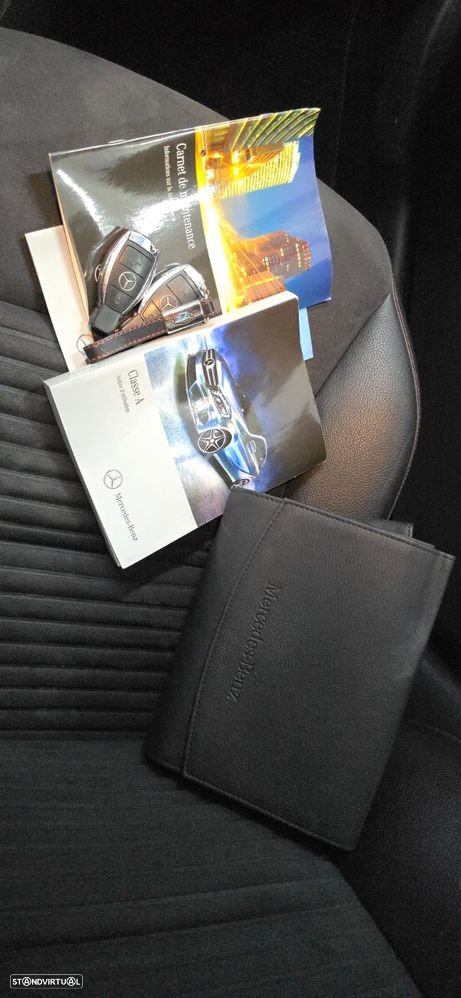 Mercedes-Benz A 180 d 7G-DCT AMG Line - 39