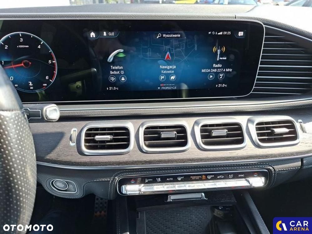 Mercedes-Benz GLE - 25