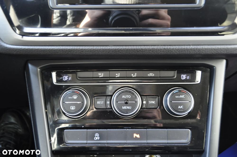 Volkswagen Touran 2.0 TDI BMT Special Edition DSG - 15