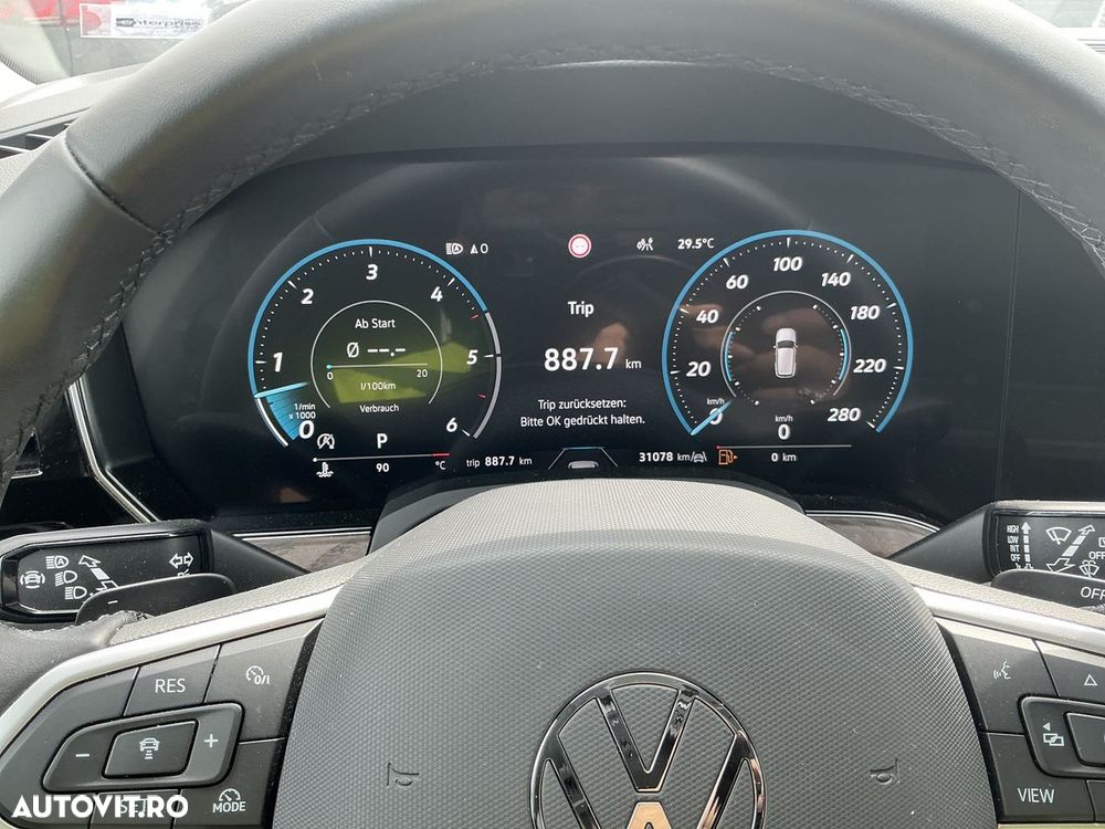 Volkswagen Touareg V6 TDI 4MOTION Elegance - 14