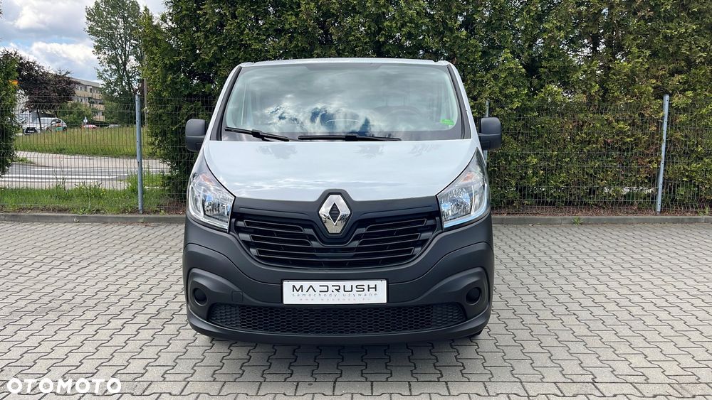 Renault Trafic - 2