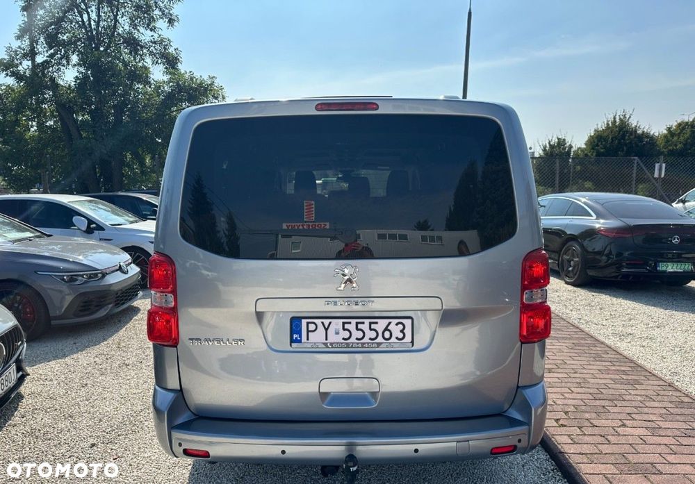 Peugeot Traveller - 6