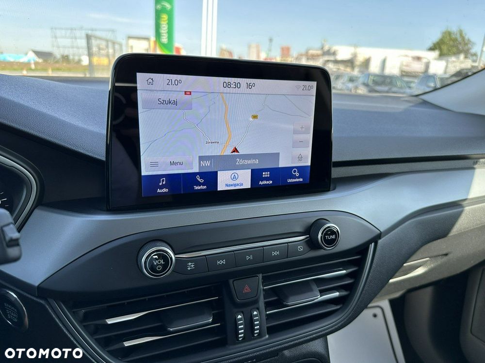 Ford Focus 1.0 EcoBoost Hybrid ACTIVE X - 19