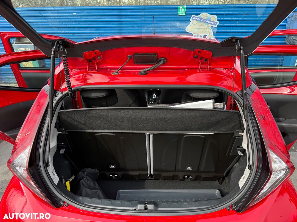 Toyota Aygo 1.0 VVY-I 5 usi X-connect - 15