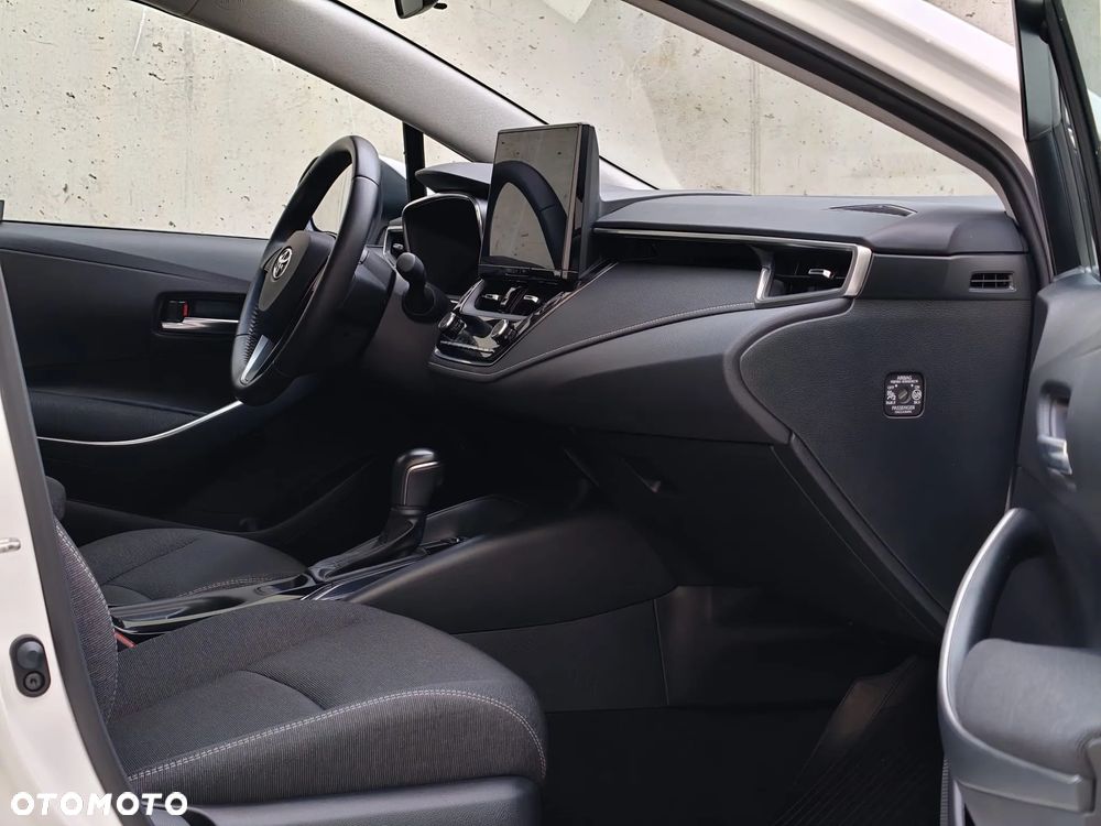 Toyota Corolla 1.8 Hybrid Comfort - 7