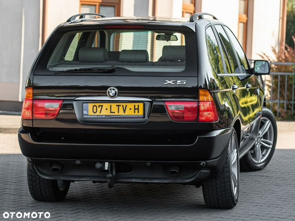 BMW X5 3.0 i Edition Exclusive Sport - 3