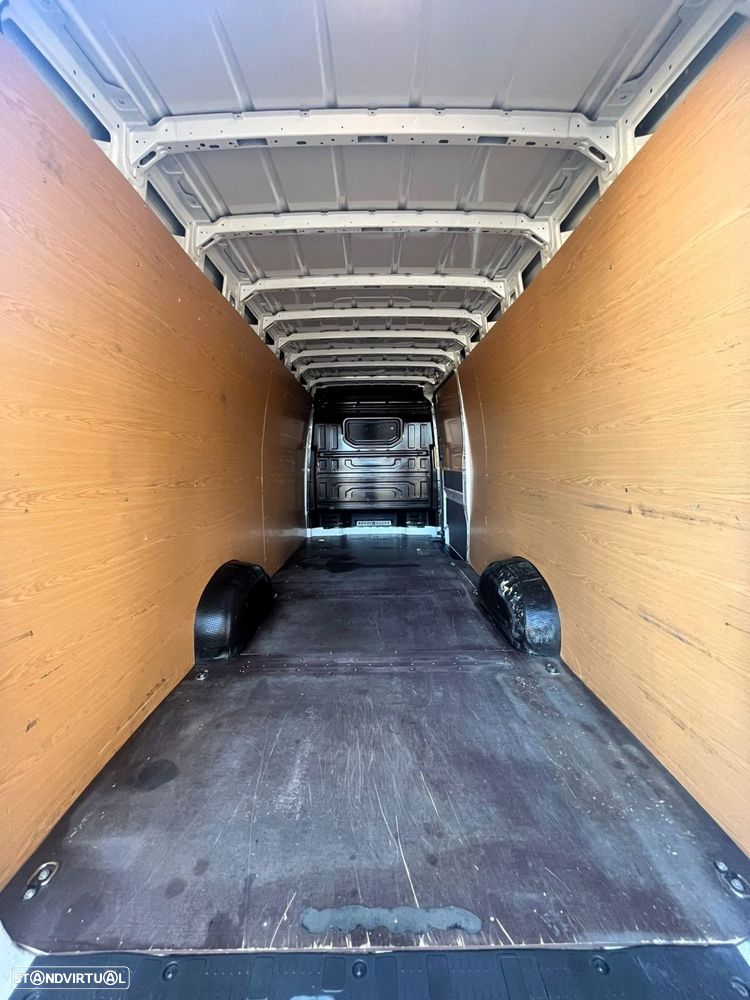 VW Crafter 35 2.0 TDI L5H3 Super Longo Tecto Alto - 6