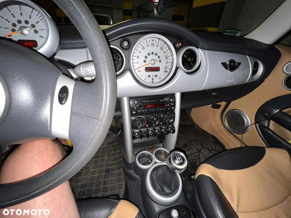 MINI ONE Standard - 18