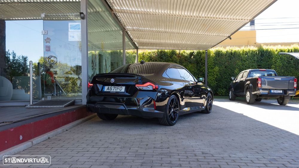 BMW 220 d Coupe Pack 50 anos M Auto - 4