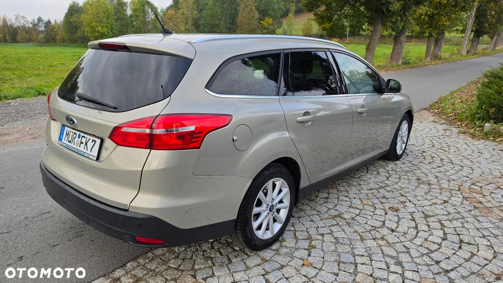 Ford Focus 2015 photo 5