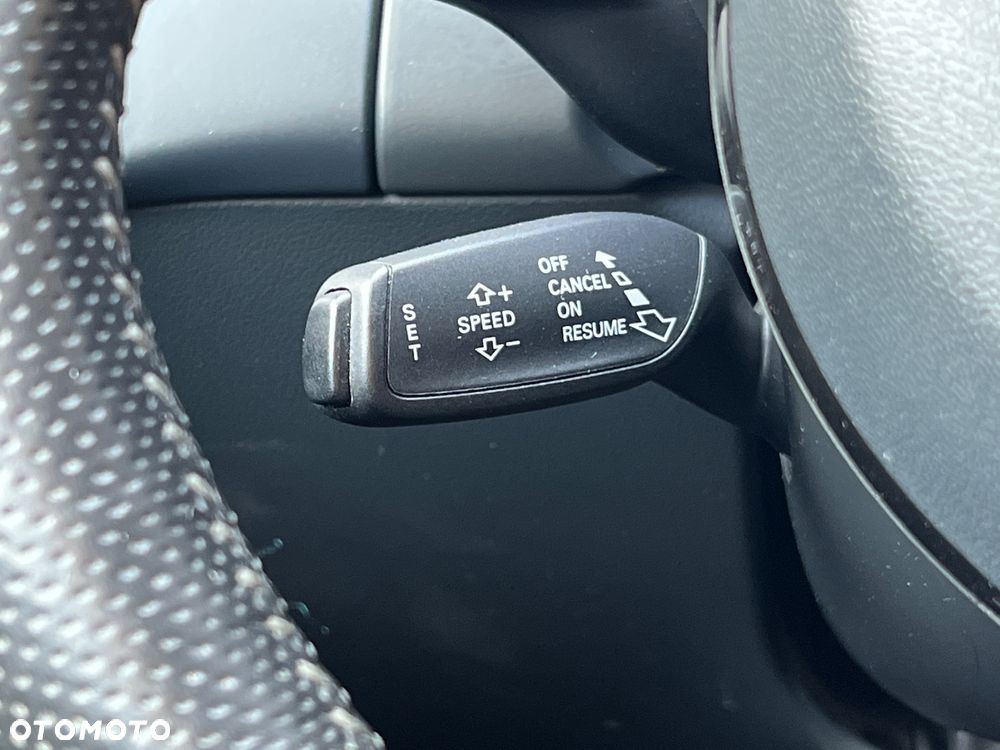 Audi A4 Avant 2.0 TDI DPF S line Sportpaket - 26
