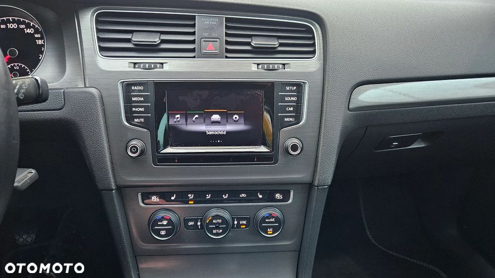 Volkswagen Golf 1.4 TSI BlueMotion Technology Comfortline - 26