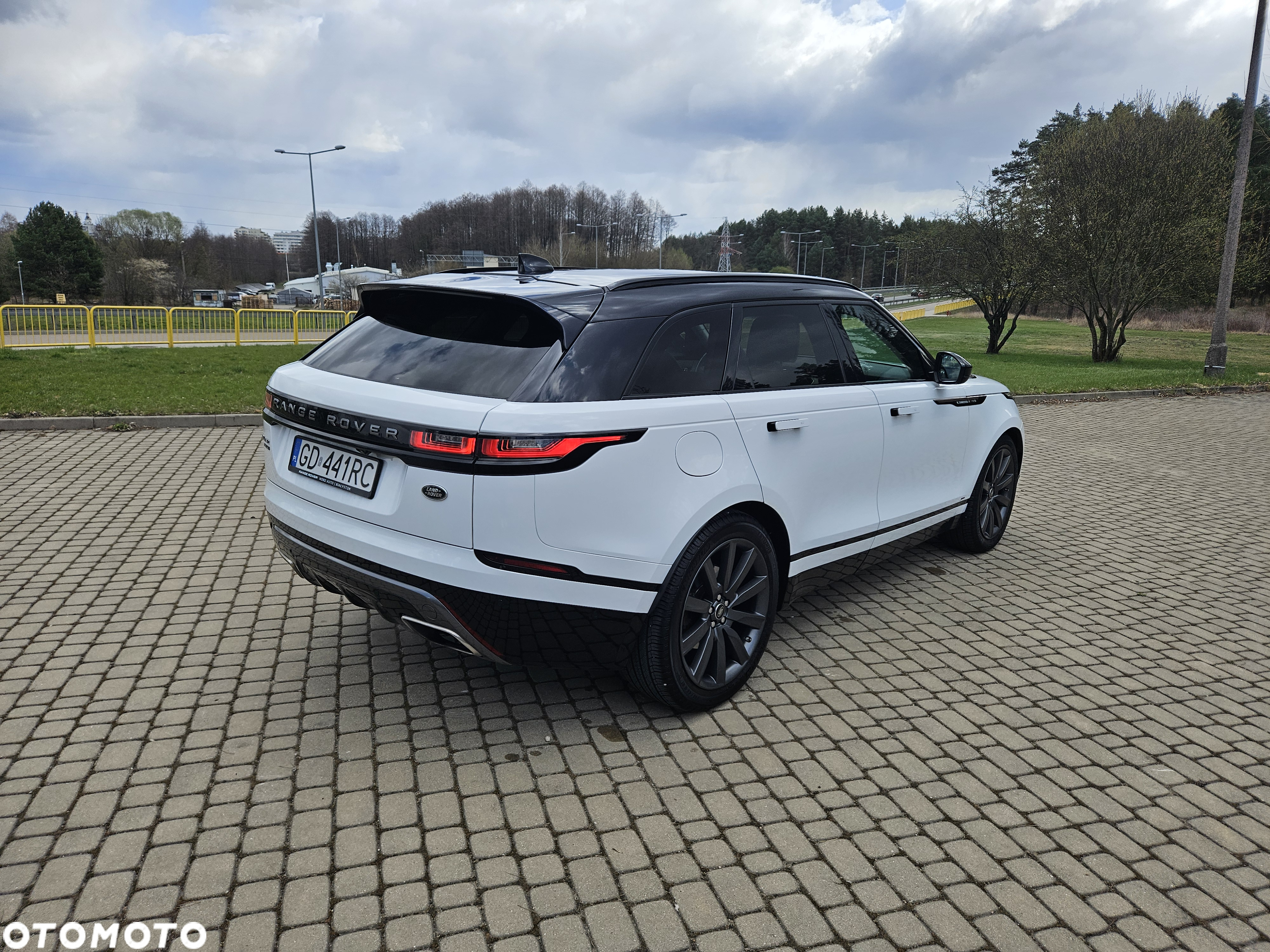 Land Rover Range Rover Velar 2.0 Si4 GPF R-Dynamic HSE - 12