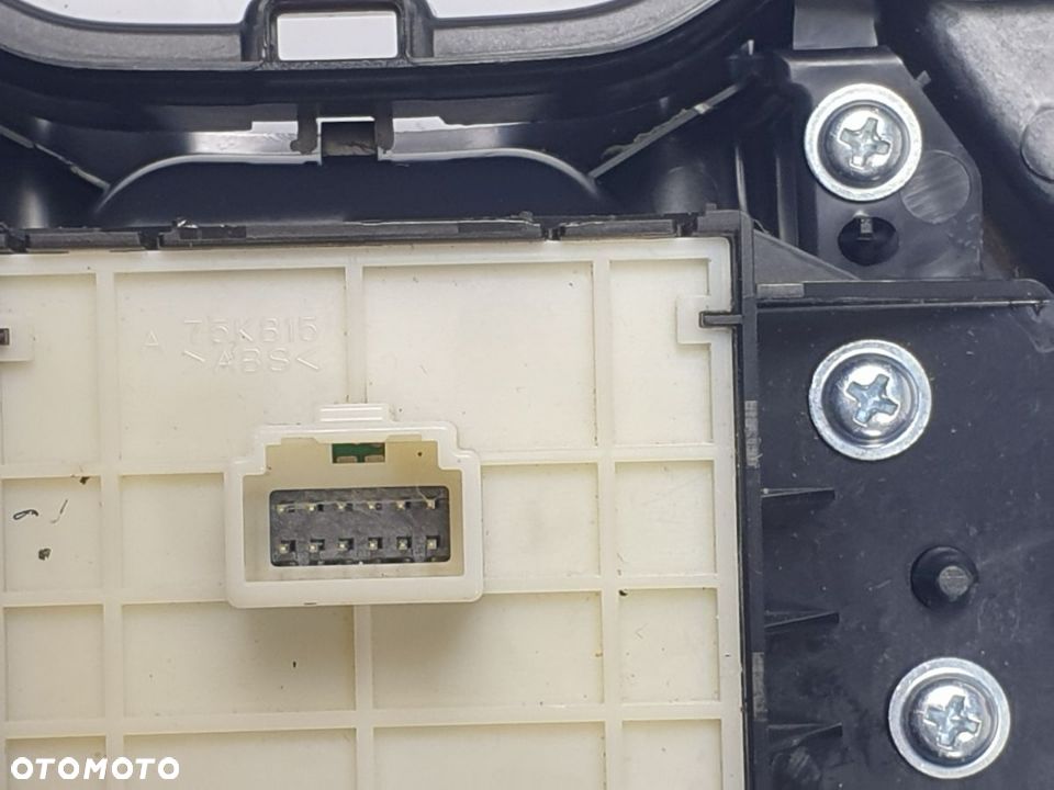 Panel Tunelu Środkowego TOYOTA COROLLA od 2019 roku - 10