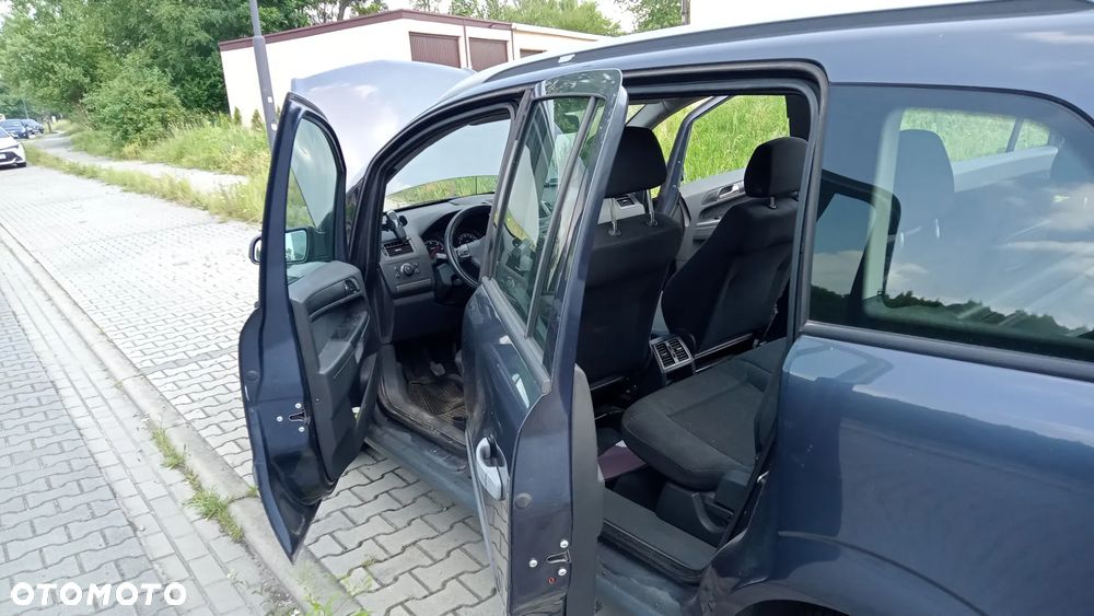 Opel Zafira 1.9 CDTI Elegance - 3