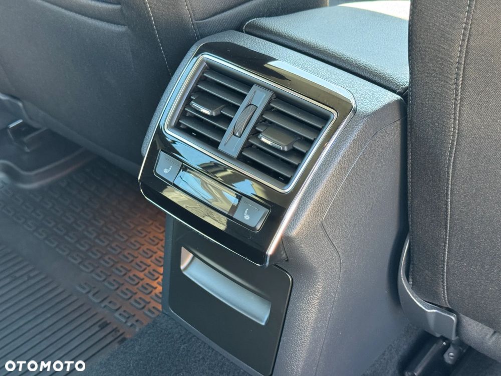 Skoda Superb 2.0 TDI Style - 22