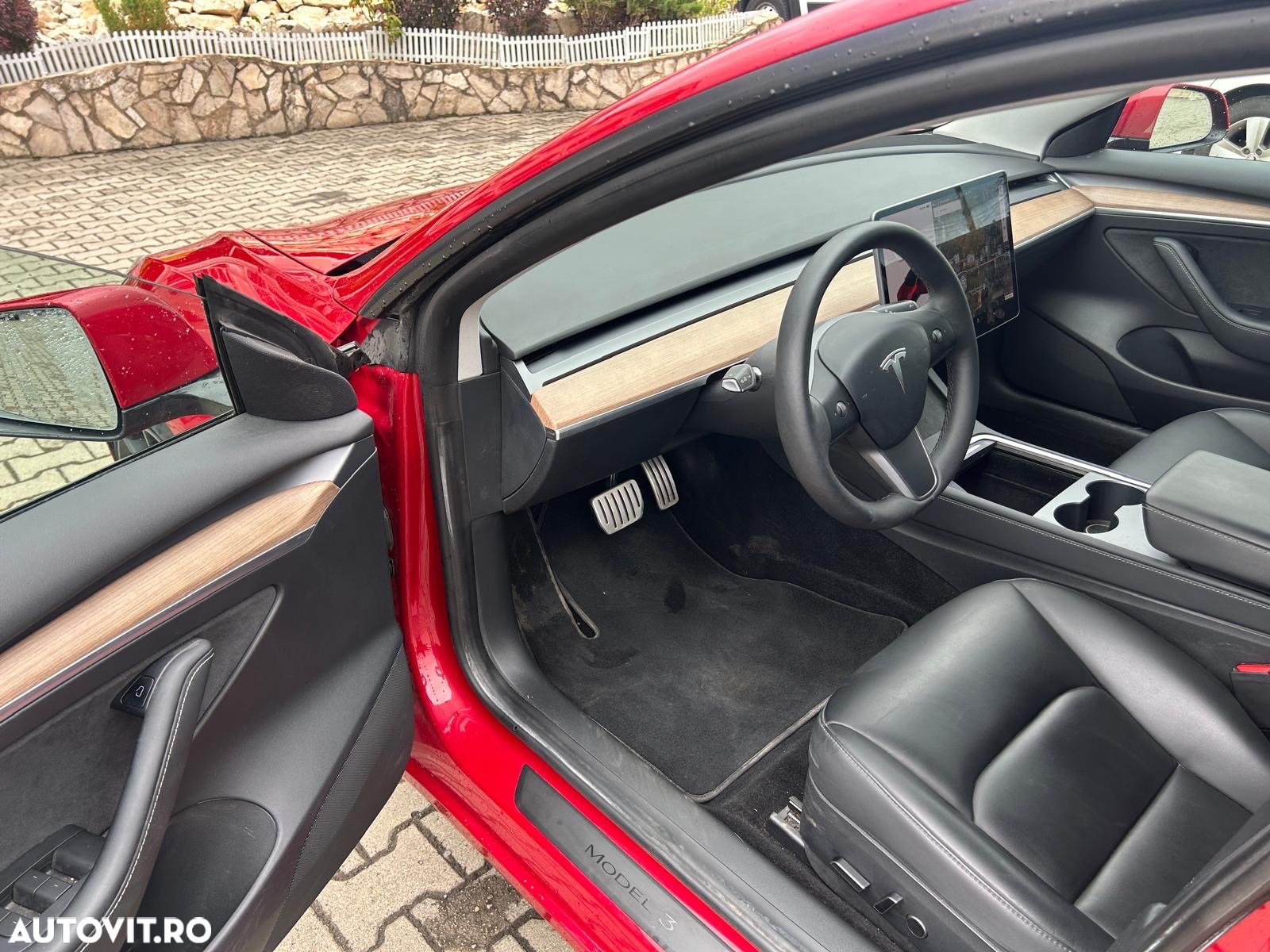 Tesla Model 3 Performance - 7