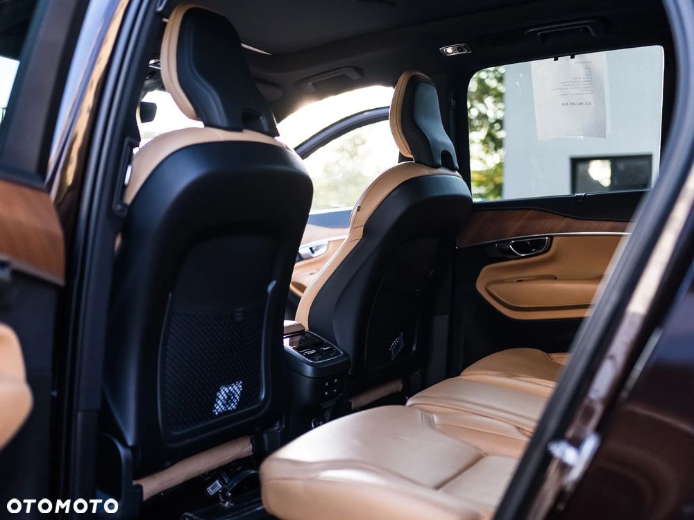 Volvo XC 90 D5 SCR AWD Inscription 7os - 15