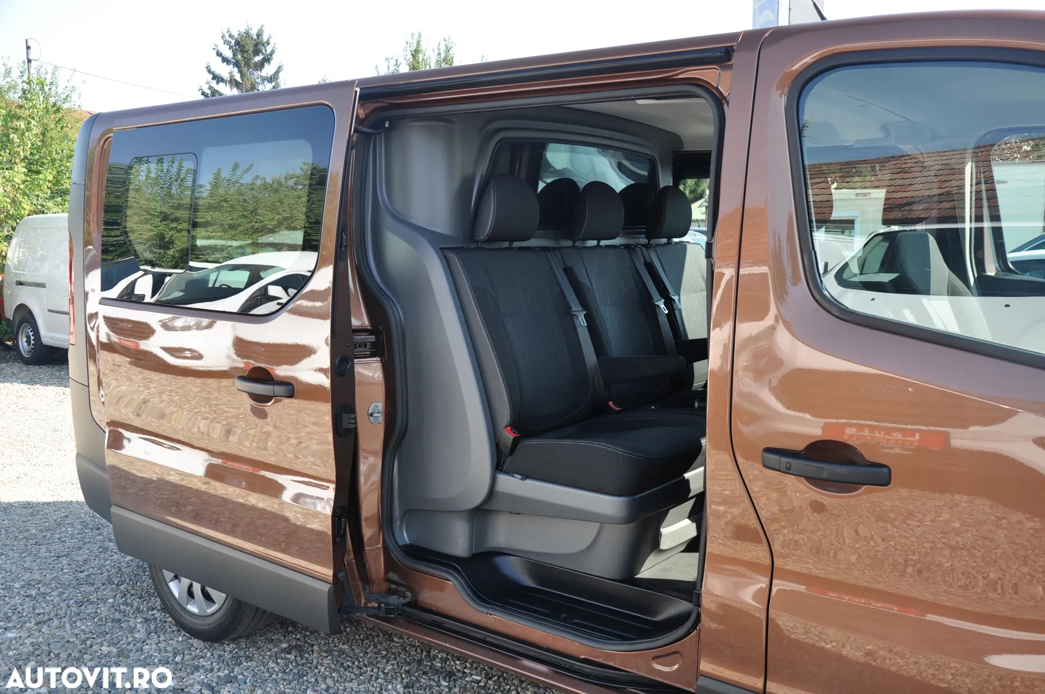 Renault Trafic L2H1 Doka 5 Locuri - 12