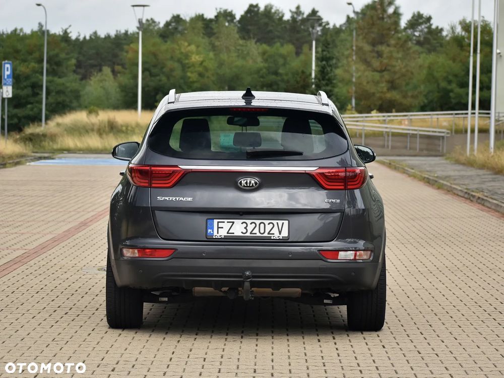 Kia Sportage 2,0 CRDI AWD Platinum - 5