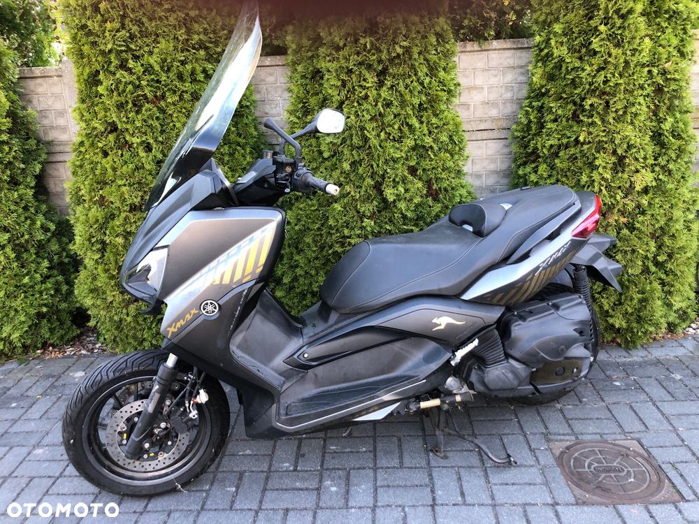 Yamaha X-max - 5