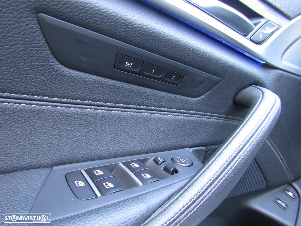 BMW 530 e Pack M - 11