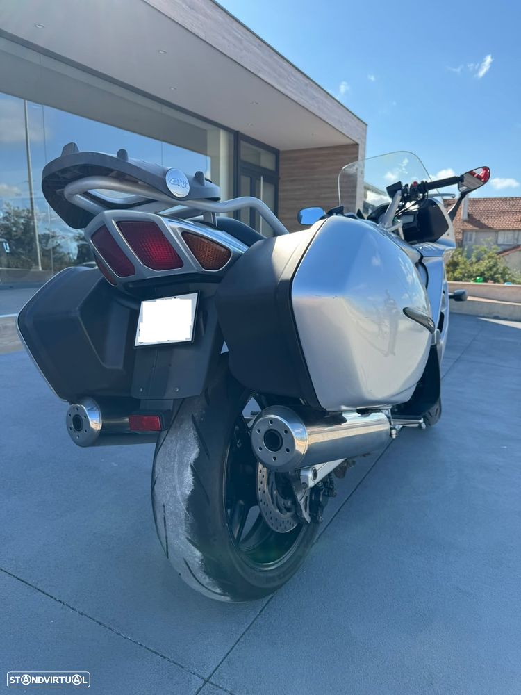 Yamaha FJR - 10