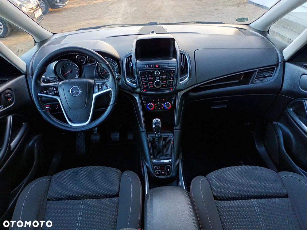 Opel Zafira Tourer 1.4 Turbo Innovation - 14