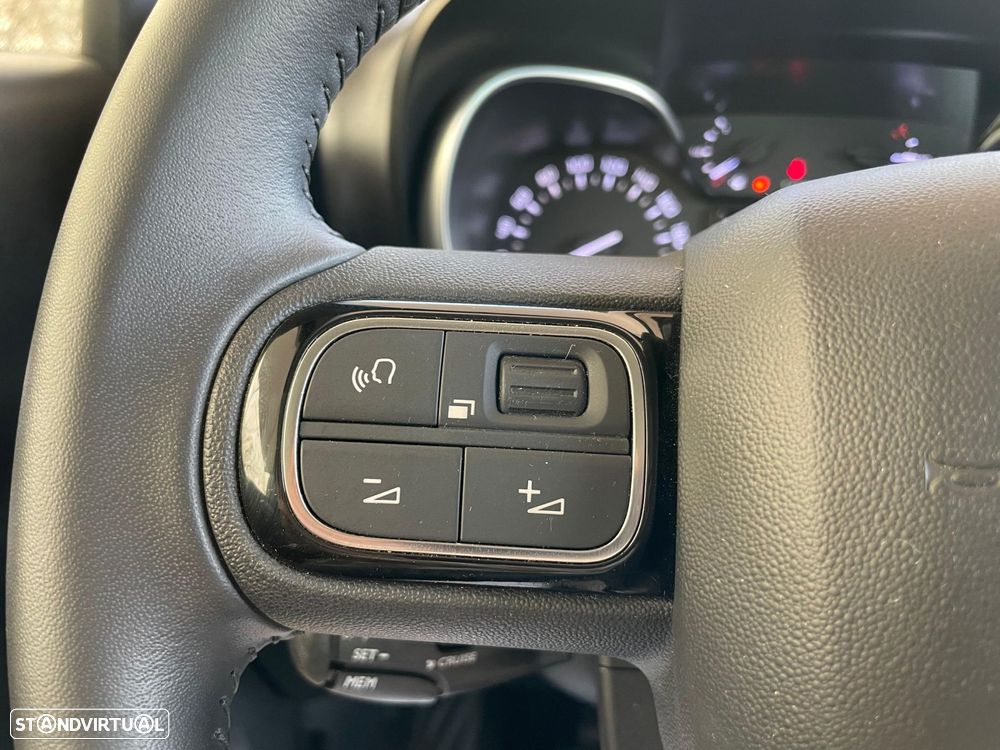 Citroën C3 Aircross 1.2 PureTech Shine - 19