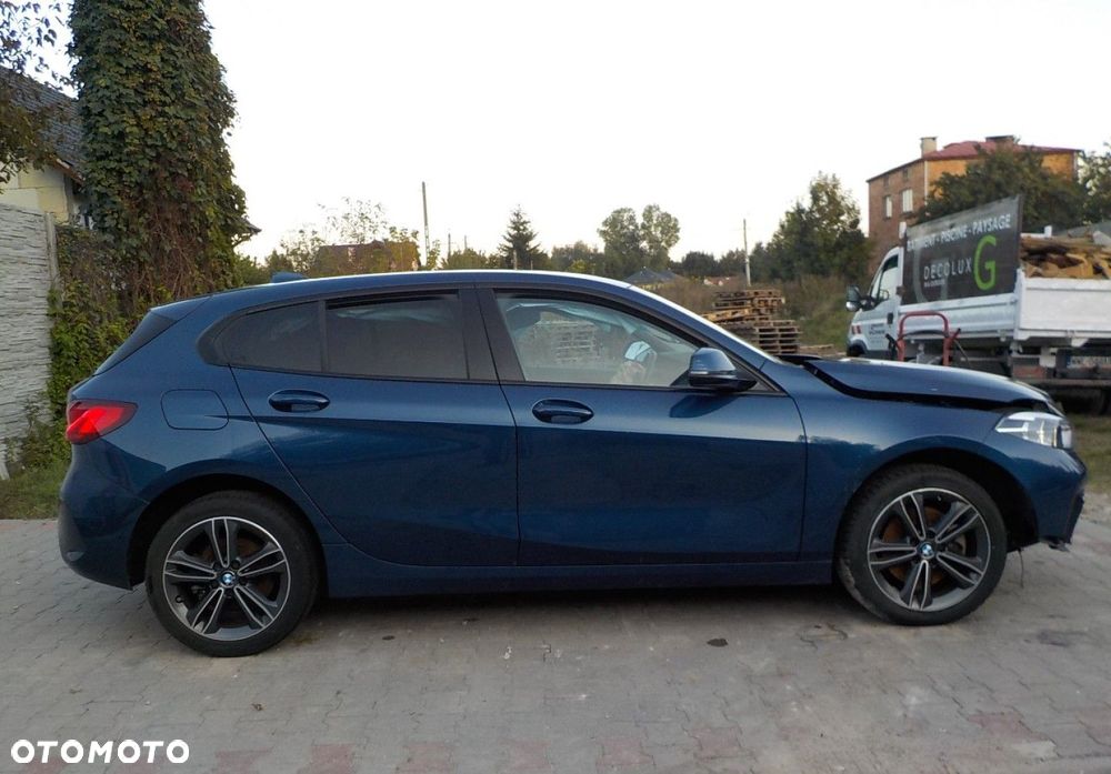 BMW Seria 1 - 22